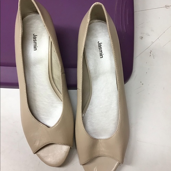 JASMIN wedge heel open toe shoe sz 8 1/2M  beige - Picture 3 of 7
